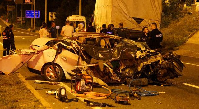 Kastamonu’da feci kazada 1 kişi öldü 2 kişi yaralandı