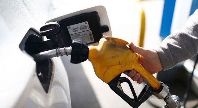 Petrol fiyatlarındaki ateş söndü: Benzin ve motorin fiyatlarında yeni indirim bekleniyor