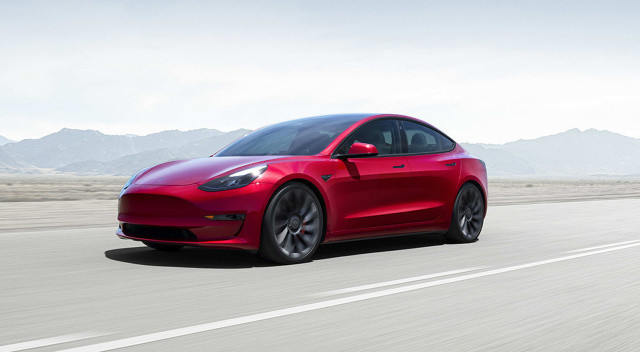 Tesla araçlarına fark oluşturacak özellik: Çukurları tespit edip hasarı önleyecek