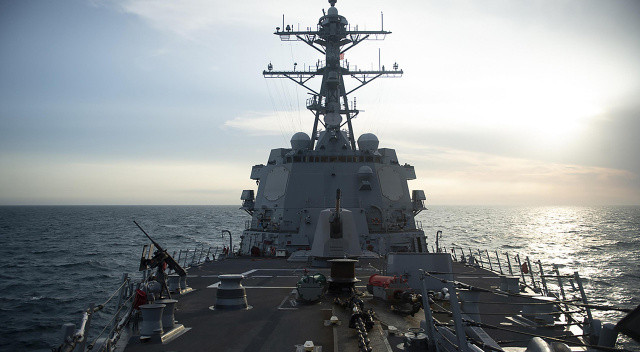 ABD’den Çin’e karşı gövde gösterisi: Savaş gemilerini ve uçakları Tayvan Boğazı&#039;ndan geçirecek