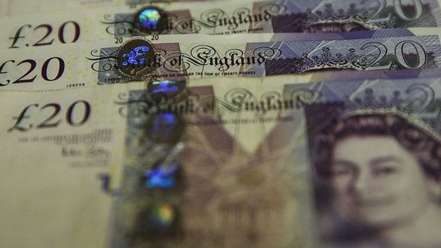İngiliz sterlini dolar karşısında değer kaybetti: Tüm zamanların en düşük seviyesi