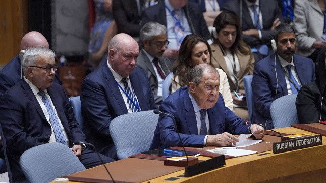 Rusya Dışişleri Bakanı Lavrov: Referandum kararını Ukraynalılar aldı
