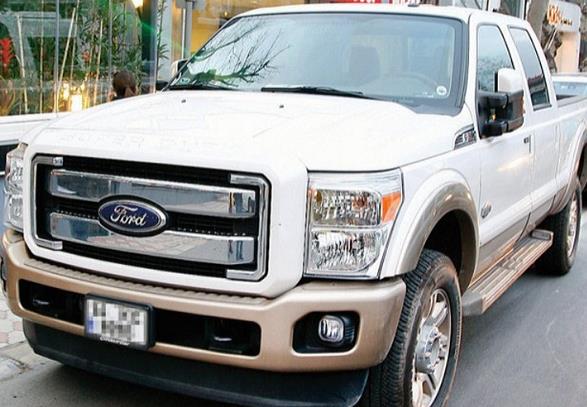 Annesinden İdo'ya 350 bin liralık hediye