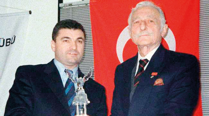 Rıza Çalımbay: Futbolcu olmasaydım doktor olurdum
