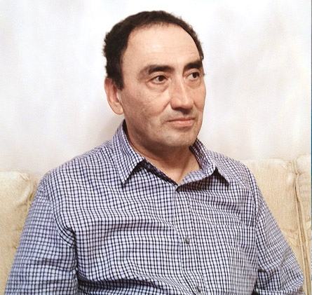 Halis Özkahya'yı yardımcı hakemi yaktı