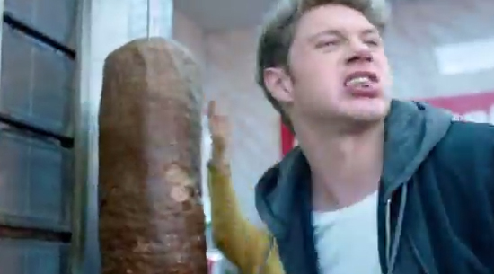 One Direction Türk hayranlarını bu kliple şaşırttı
