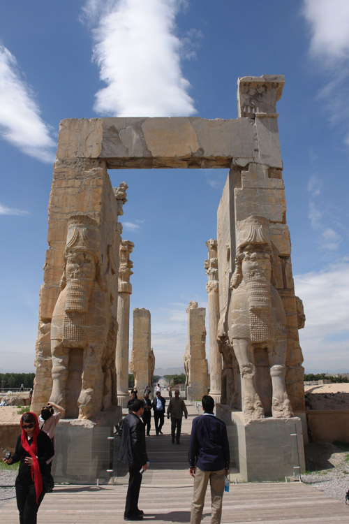 Tahran neyin peşinde?