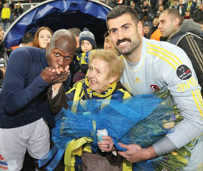 Fenerbahçe'nin ara karne notu '5 pekiyi'