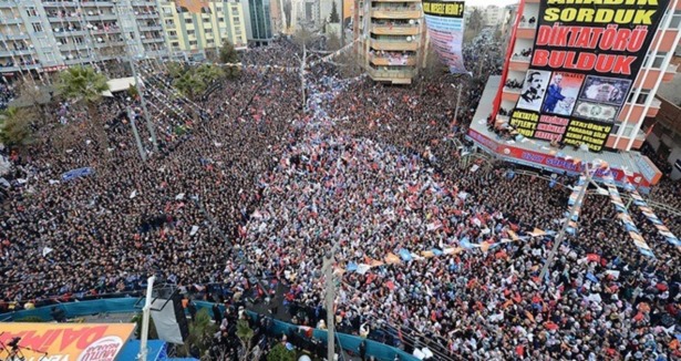 AK Parti Adıyaman miting fotoğrafı montaj iddiası