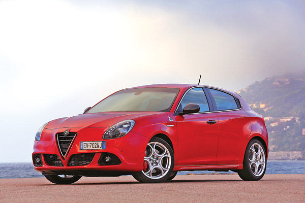 Efsane Leon''un izleri yeni SEAT IBIZA''da...