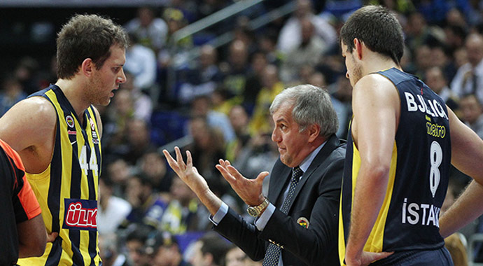 Fenerbahçe Ülker Milano'da boyun eğdi