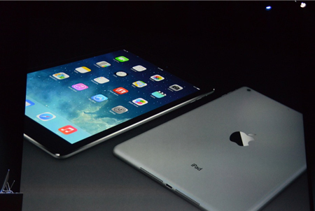 Yeni Apple'lar tanıtılıyor CANLI