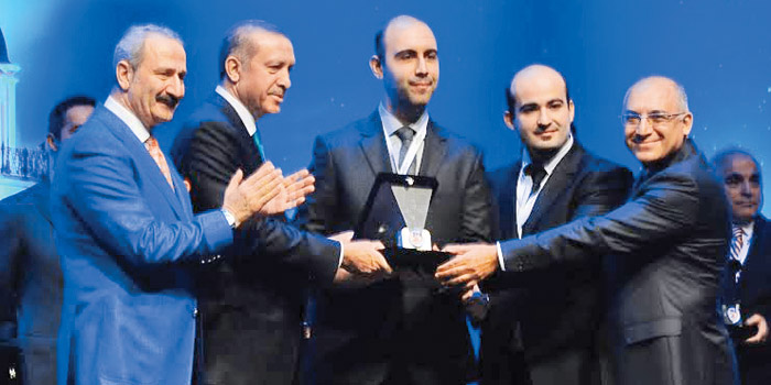 Otomotiv endüstrisi rekora koşuyor