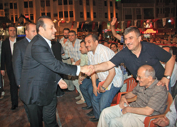 'Dua'da kalpler O'nun için çarptı