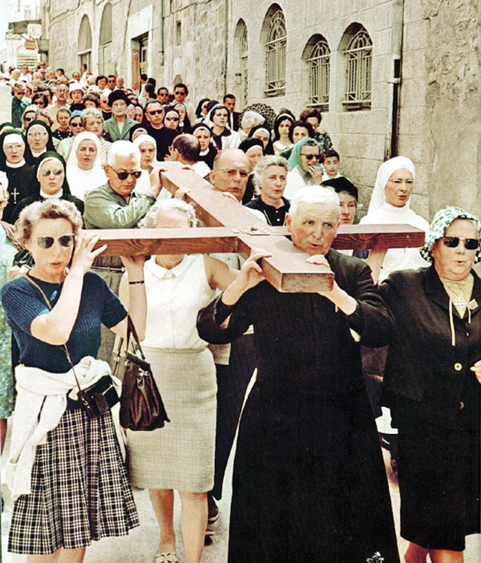 HAZRET-İ İSA'YA HÂİNLİK EDEN KİM?