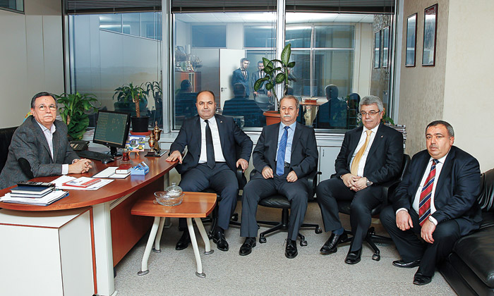 İbrahim Çelebi: Bu kritik süreç devleti zedelememeli