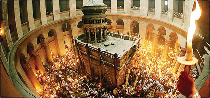 HAZRET-İ İSA'YA HÂİNLİK EDEN KİM?