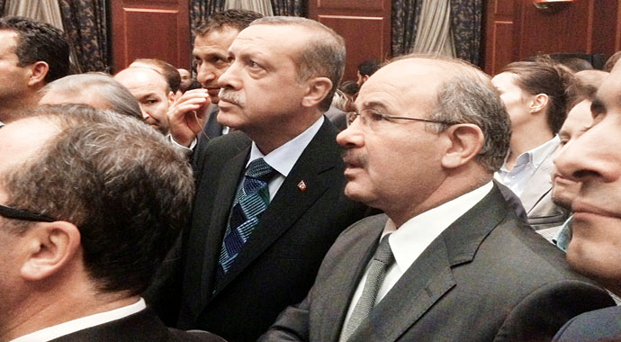 Başbakan'dan Alevilere çağrı, 'Oyuna gelmeyin'