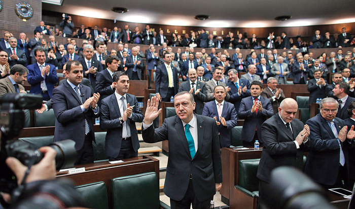 Başbakan Erdoğan: Muhalefet kasetlerin esiri oldu
