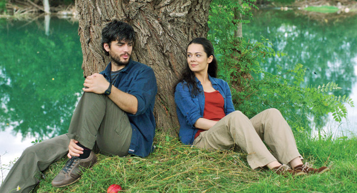 Uğur Yücel ve Beren Saat'in yeni filmi, Benim Dünyam