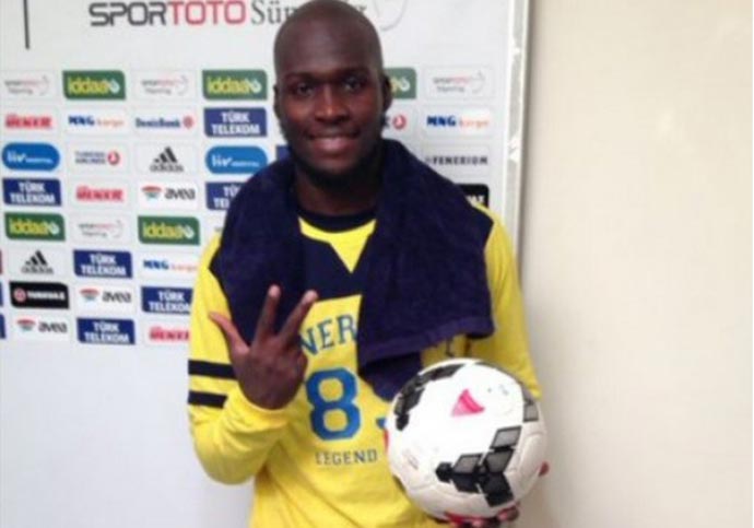 Moussa Sow hat-trick yaptı, topu eve götürdü