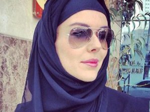 Ünlü sunucu Umre'ye gitti