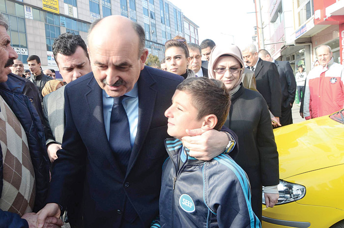Mehmet Müezzinoğlu: Operasyonlar halkın psikolojisini bozuyor