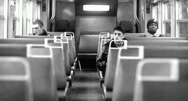 Charlie sizce şöyle bir kapakla çıkabilir mi?