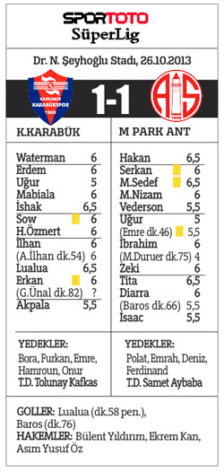 Maça 'Yıldırım' düştü