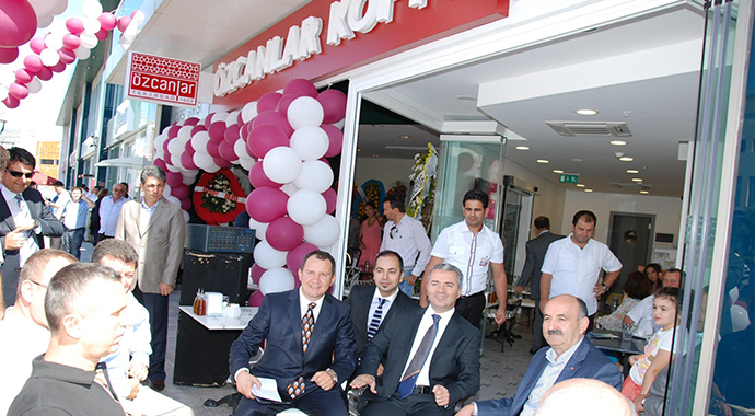 Özcanlar Köftecisi Beylikdüzü Skyport