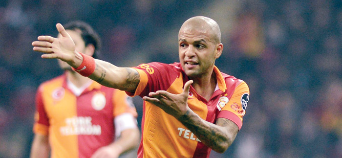 Melo, hangi takımın formasını giydi