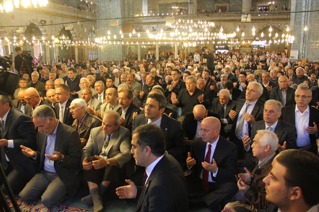 CHP, Atatürk için mevlit okuttu