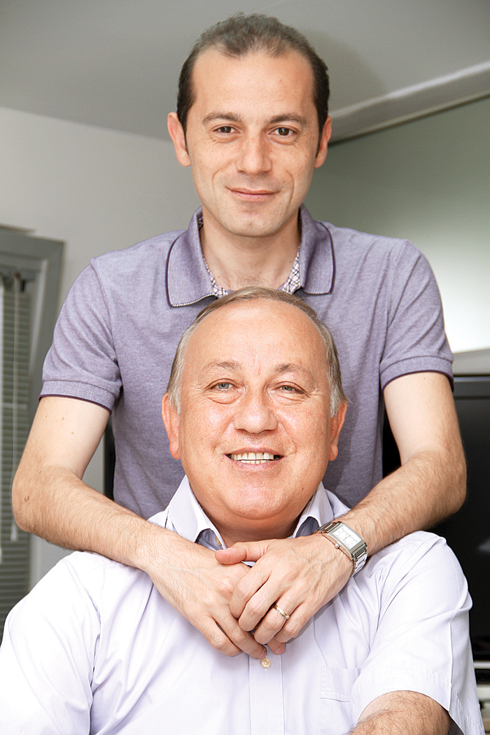 Cüneyt Çakır, dünyayı yönetecek