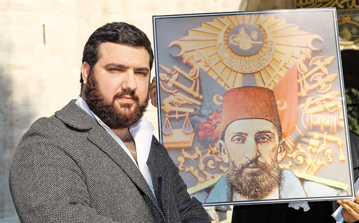 'Ayasofya açılmalı Sultan Fatih'in bedduası var'
