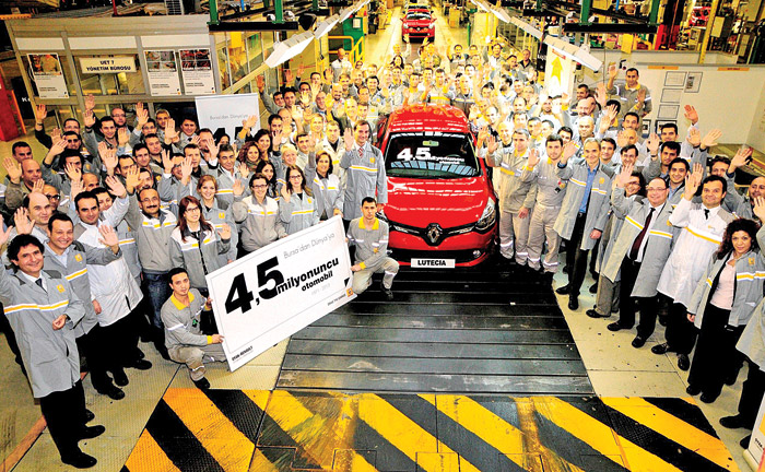 Oyak Renault 4.5 milyon'uncu otomobilini üretti