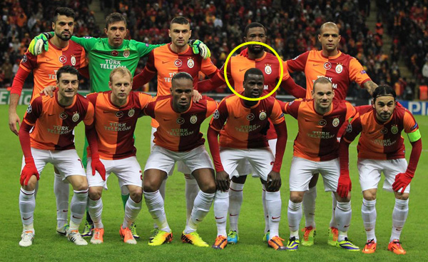 Türk bayrağını unutan Galatasaraylı futbolcu