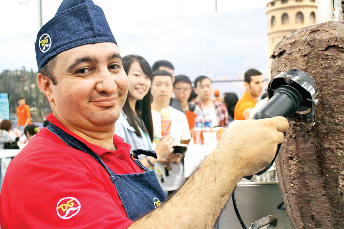 Mutlu insandan zarar gelmez