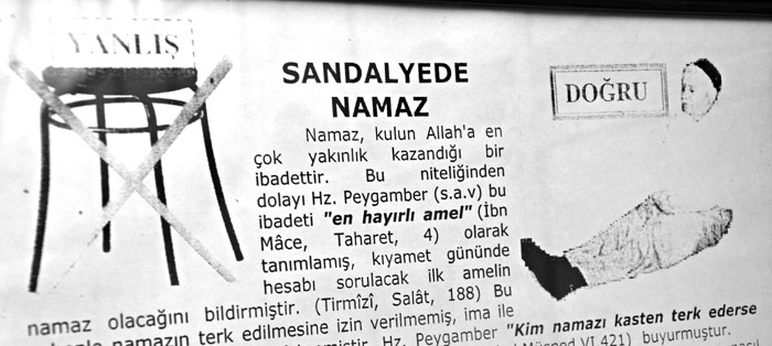 Diyanet uyardı, 'Taburede namaz kılmak caiz değil'