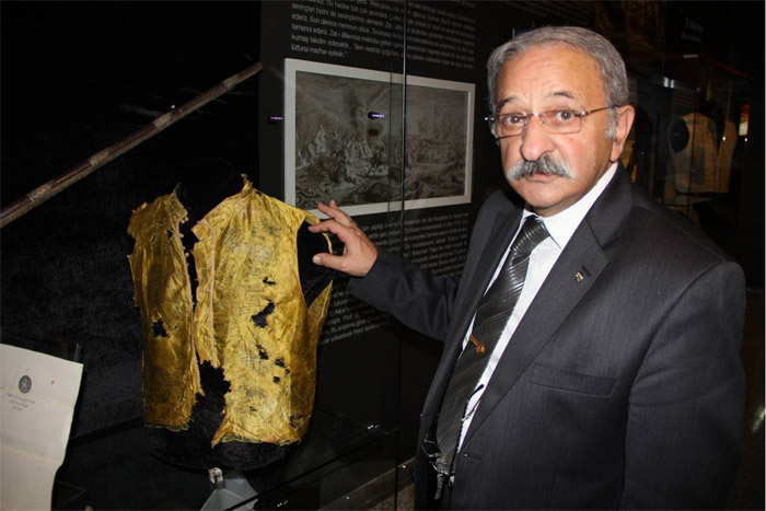 Şifreli gömleklerin sırrı çözülemiyor