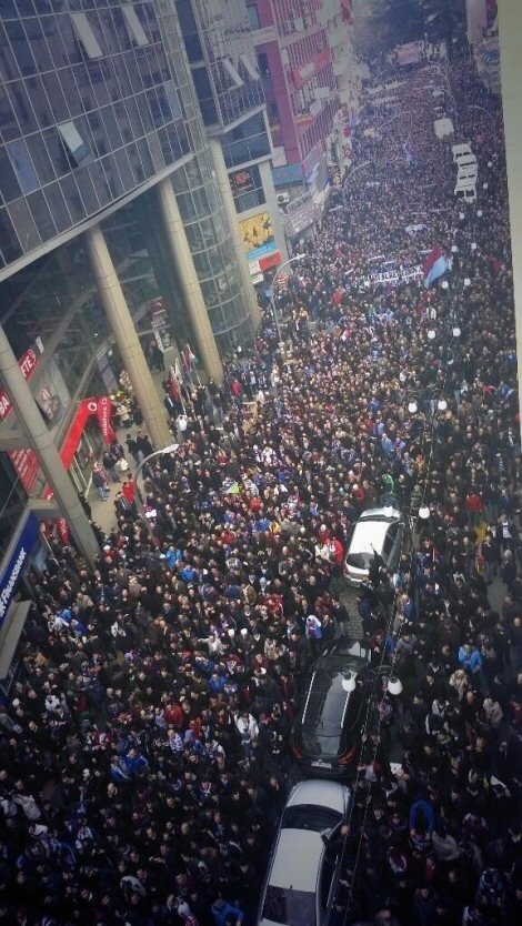 Trabzonspor sokaklara döküldü! Büyük protesto