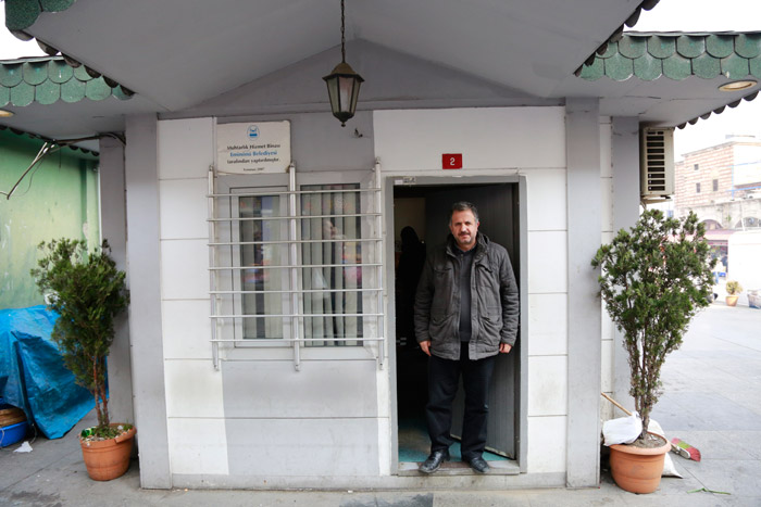 3 milyonluk mahallede 22 kişi oy kullanacak!