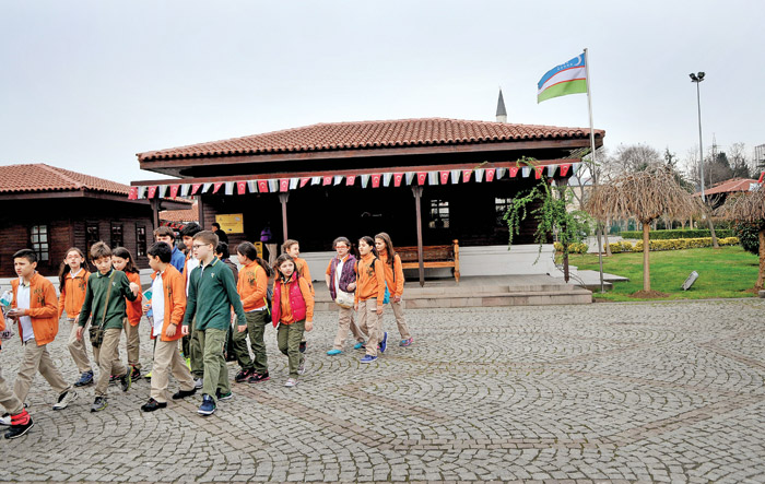 Topkapı'daki Türk Dünyası mahallesi sizi bekliyor