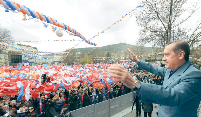 Başbakan Erdoğan: 'Ülkeyi millet yönetir'
