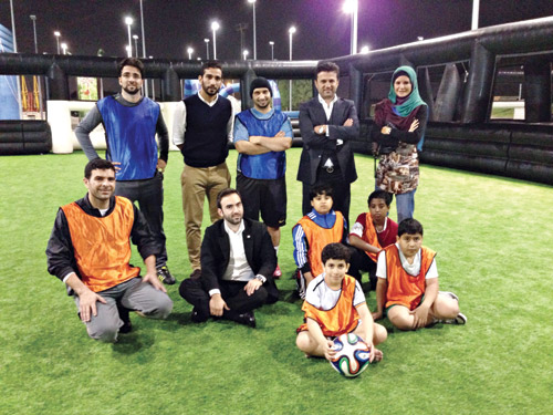 Futboldan alıyor yetimlere veriyor