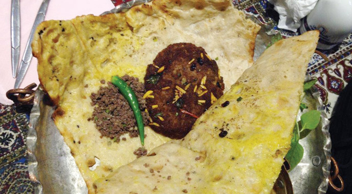 ISFAHAN, NISF-I CİHÂN