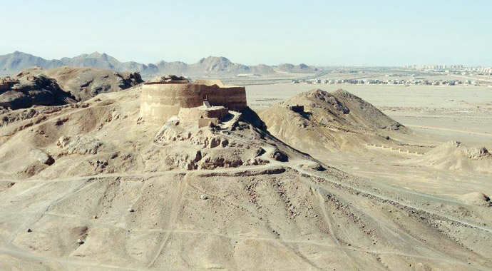 ISFAHAN, NISF-I CİHÂN