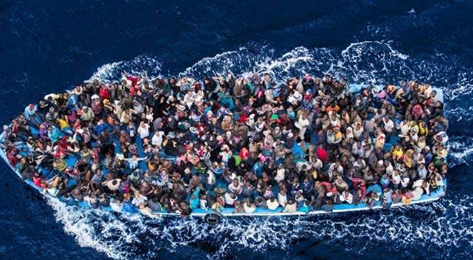 Akdeniz'de göçmen faciası: 40 ölü