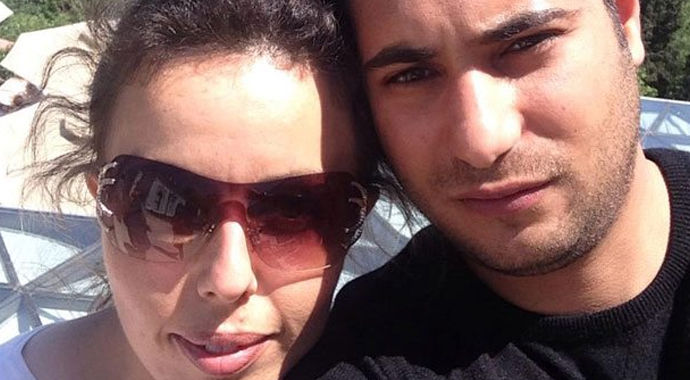 Şehit eşi uçaktan indi ve yıkıldı