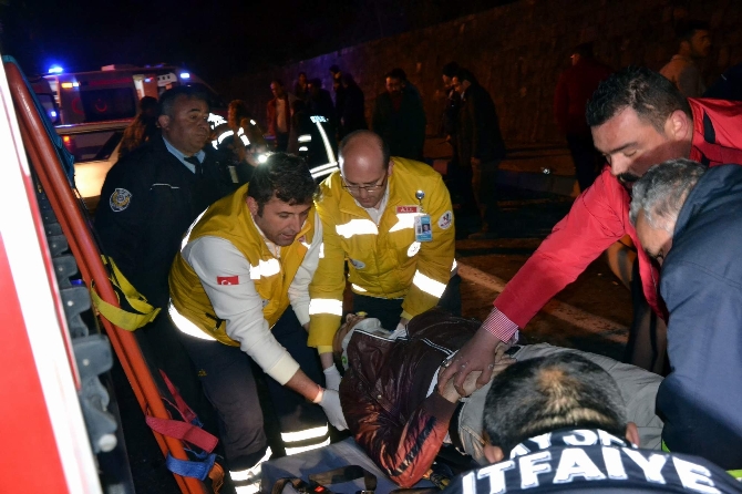 Kayseri'de feci kaza: 1 ölü, 5 yaralı