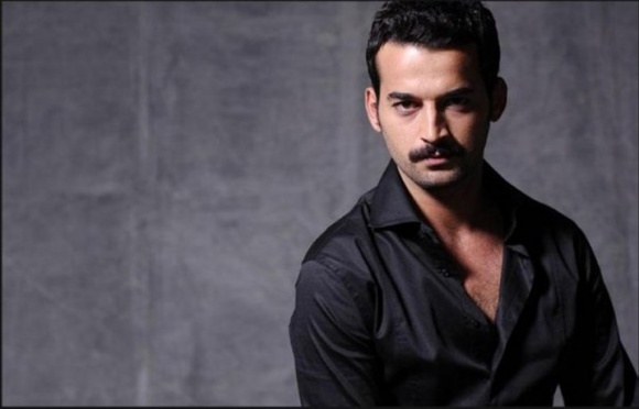 Orhan Şimşek bakın neredeymiş?